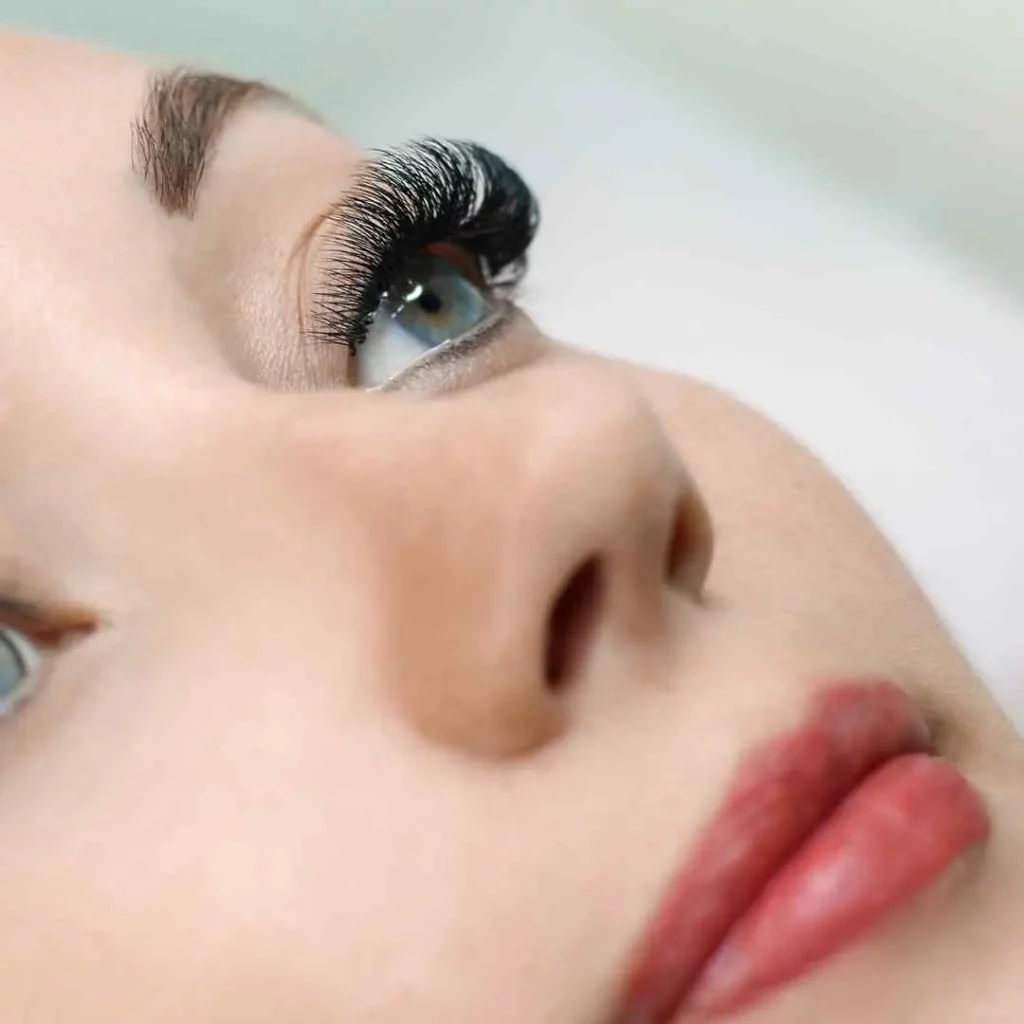 Manga and Anime Lashes (3)